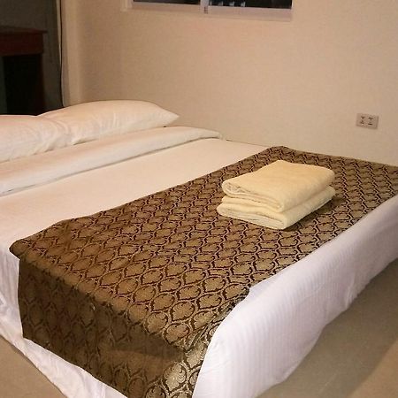 Conrada'S Place Hotel And Resort Panglao Island Exterior photo