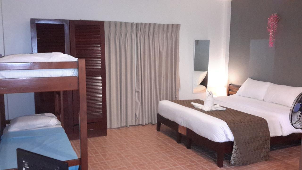 Conrada'S Place Hotel And Resort Panglao Island Exterior photo