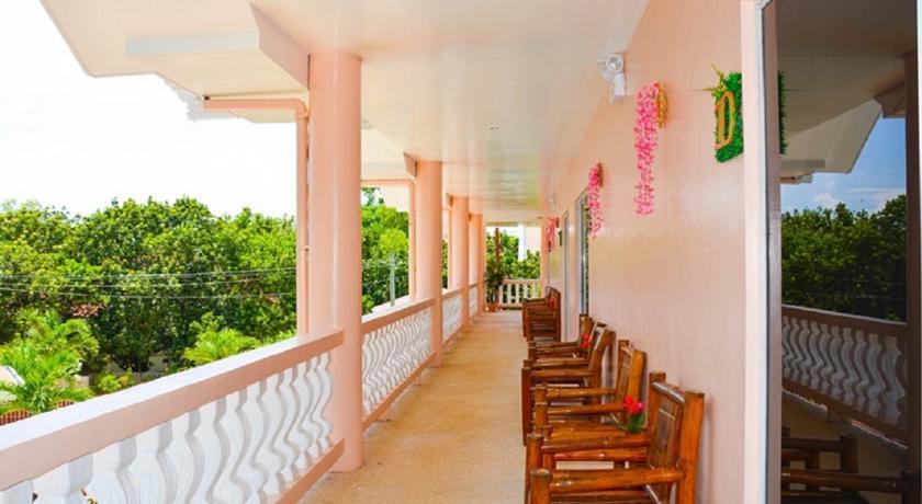Conrada'S Place Hotel And Resort Panglao Island Exterior photo