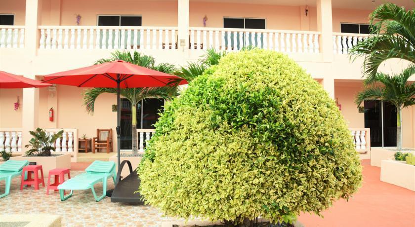 Conrada'S Place Hotel And Resort Panglao Island Exterior photo